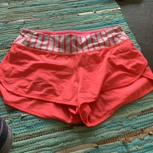 Lululemon speed shorts size 6
